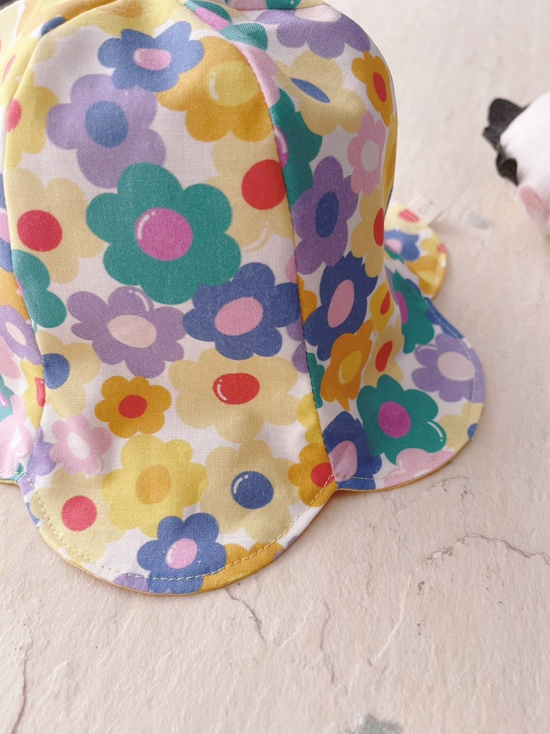 小百花盛开中     手工纯棉遮阳花瓣帽/宝宝/幼童/亲子用 - 婴儿帽/发带 - 棉 多色