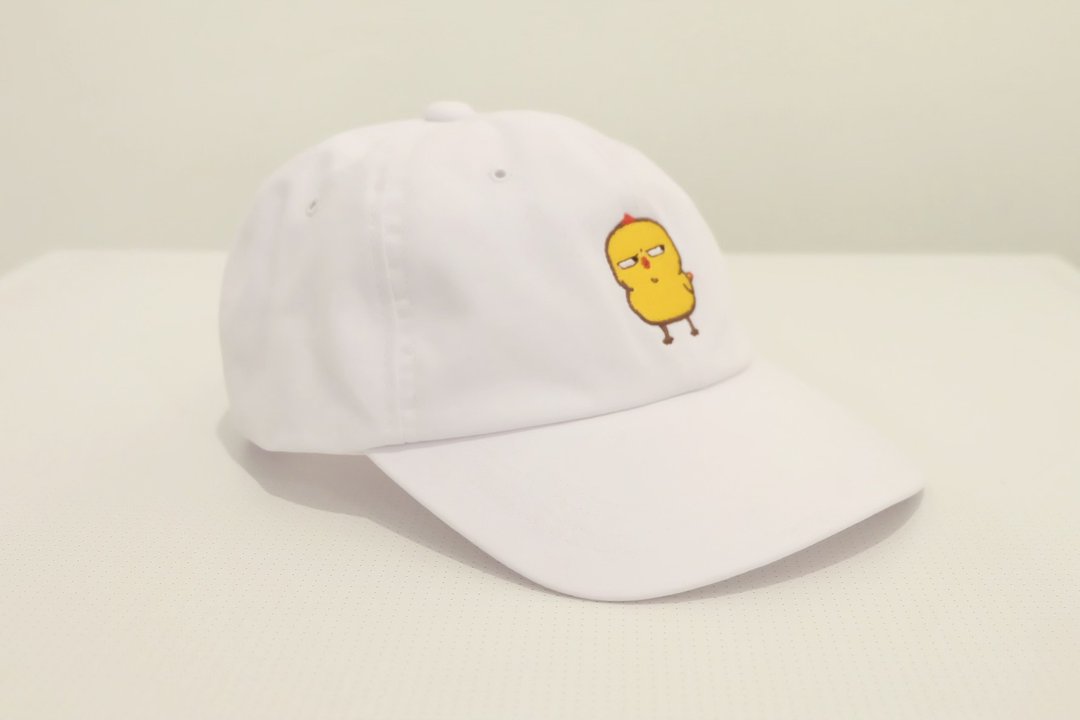 Warbie hat embroidary signature pose - 帽子 - 棉．麻 白色