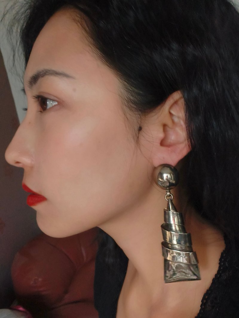 Vintage 异形扫肩 大耳夹 - 耳环/耳夹 - 铝合金 银色