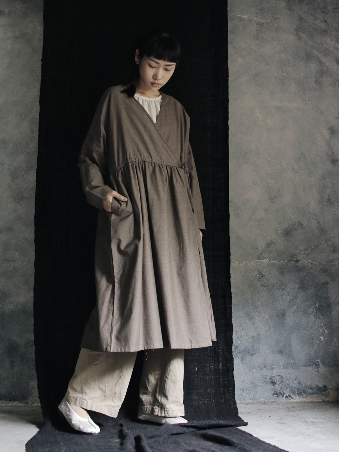 Omake Original / shiki pants - 女装休闲/机能外套 - 棉．麻 咖啡色