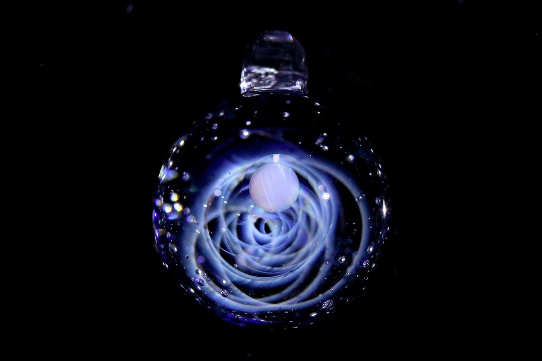 (螺旋宇宙) 迷你澳宝石宇宙玻璃球 no.809 - 颈链 - 玻璃 蓝色
