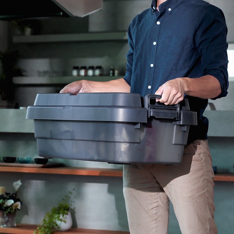 【二代矮款】TRUNK CARGO 可堆叠多功能耐重收纳箱50L(半透明) - 收纳用品 - 塑料 