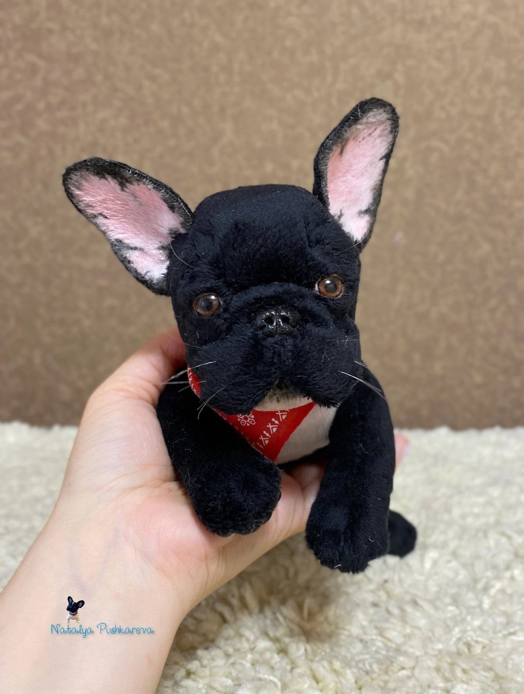 黑色法国斗牛犬小狗逼真的玩具 - 玩偶/公仔 - 聚酯纤维 白色