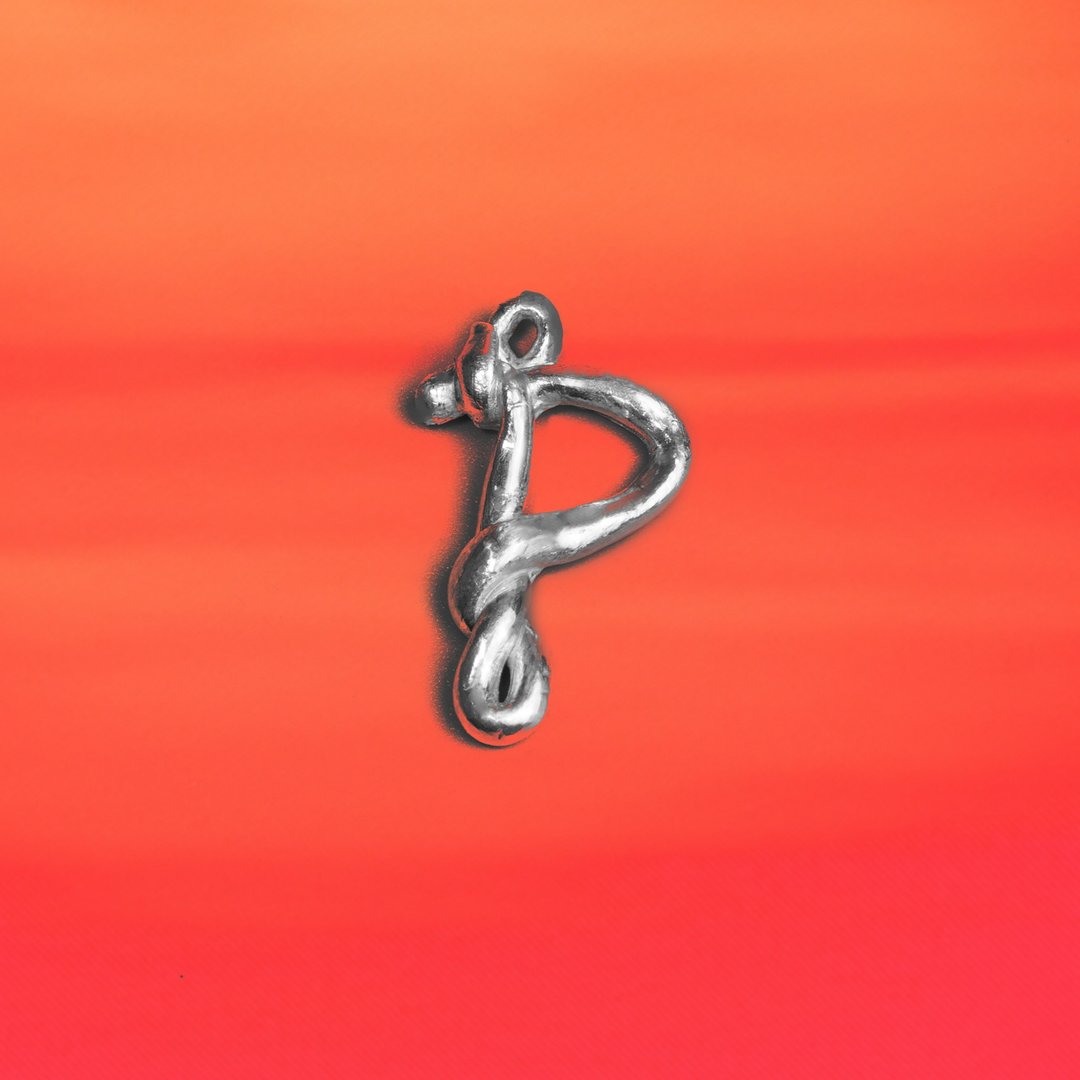 Knot Alphabet 纯银 99.99 字母坠饰 (仅坠饰) / P / - 其他 - 纯银 银色
