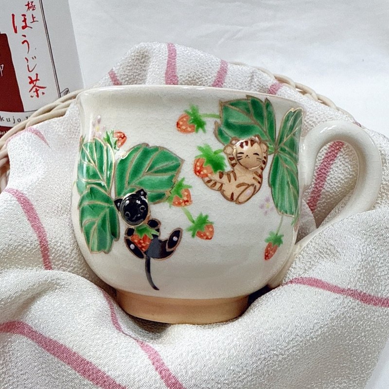 京烧立体马克杯 - 草莓猫 - 咖啡杯/马克杯 - 陶 