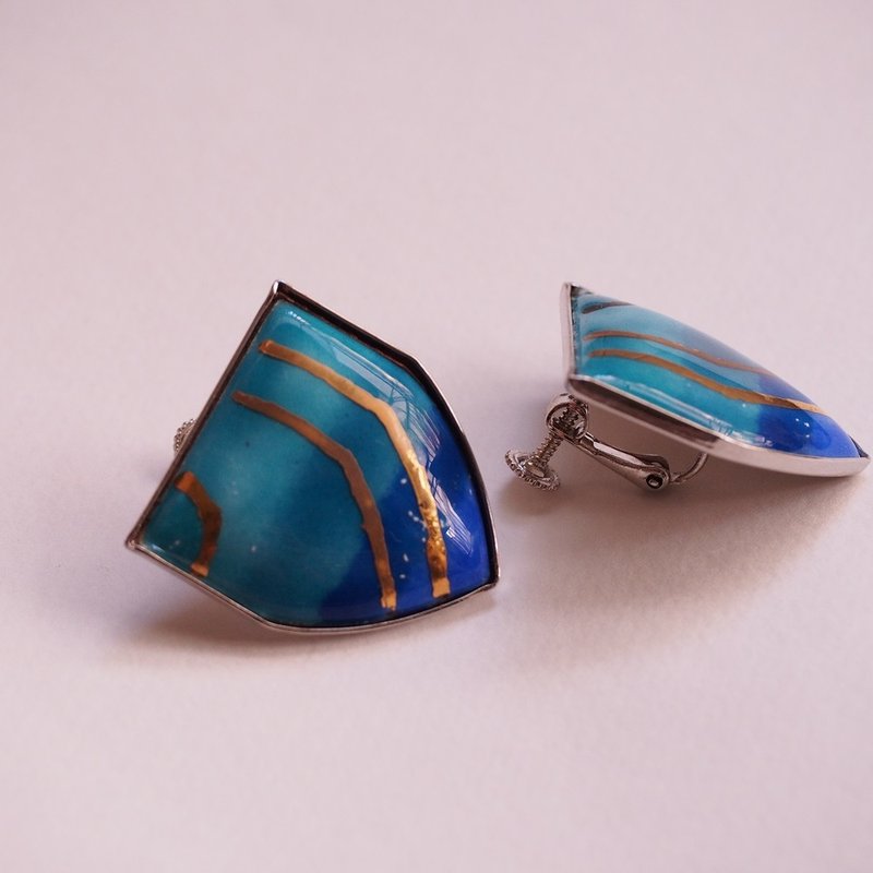 盾形 夹式耳环 大耳夹 珐琅 七宝烧 Enamel clip on Earrings - 耳环/耳夹 - 珐琅 