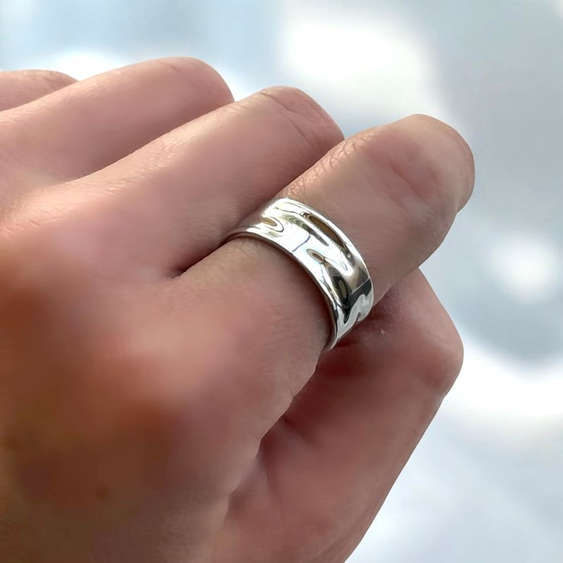 极简风 纯银 戒指 / 适合金属过敏者 戒指 可调式 简约银戒 男女皆宜 - 戒指 - 不锈钢 银色