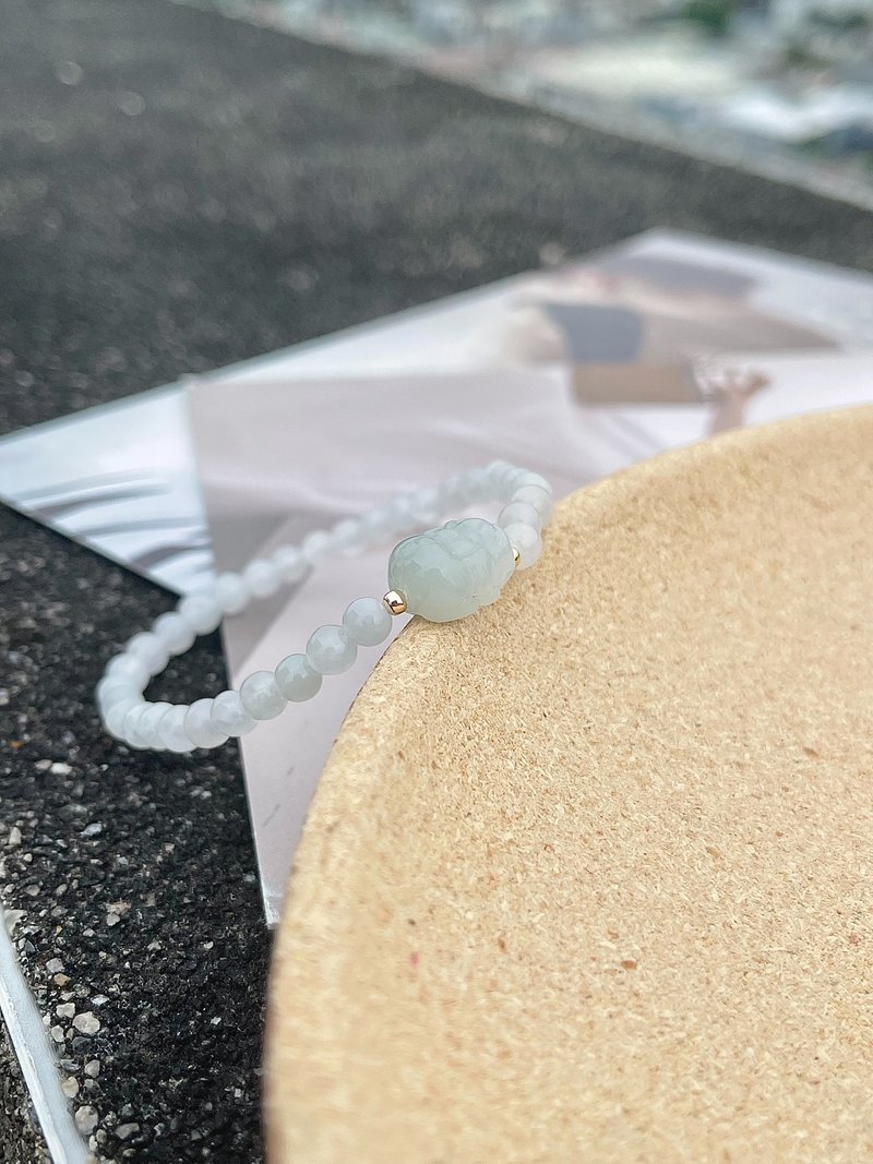 淡晴貔貅手串 |天然缅甸翡翠 - 手链/手环 - 玉石 白色