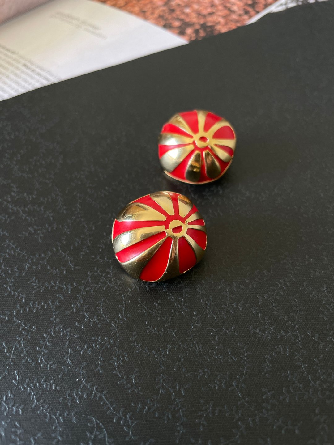 古董70年代红金双色珐琅线条普普风夹式耳环 法国品牌C732 ORENA - 耳环/耳夹 - 其他金属 金色