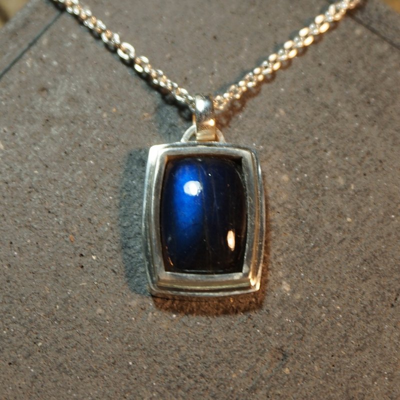 阶梯 - 黑体拉长石 双层包镶纯银项链 - 项链 - 半宝石 蓝色