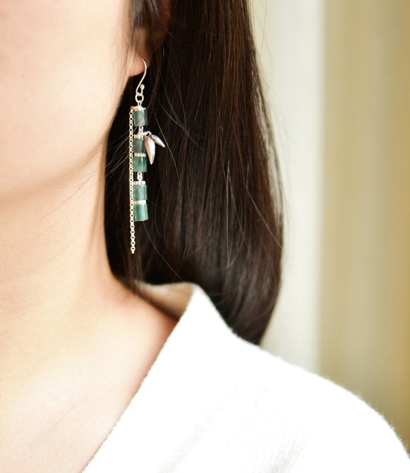 【玲珑】天然危地马拉翡翠桶珠925银叶子翡翠流苏耳坠耳饰 - 耳环/耳夹 - 木头 咖啡色