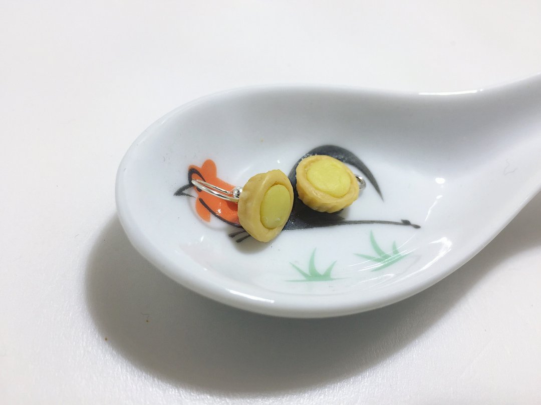 迷你蛋挞耳环/耳夹 - 耳环/耳夹 - 粘土 