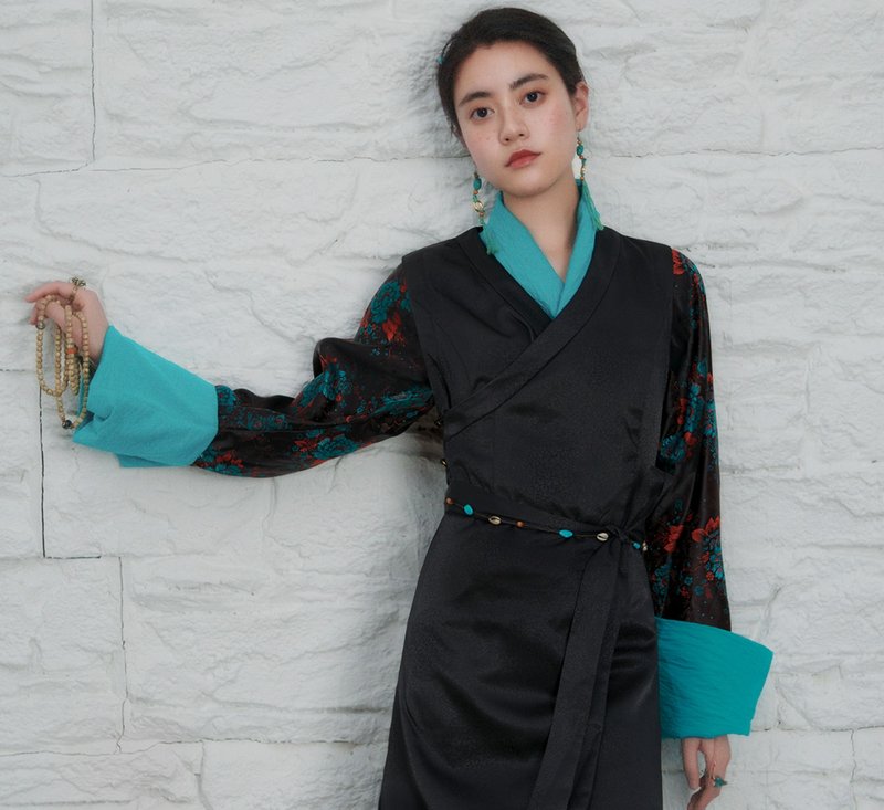 【雪顿】新中式复古藏风/内搭/暗纹背心长裙 - 洋装/连衣裙 - 其他材质 黑色