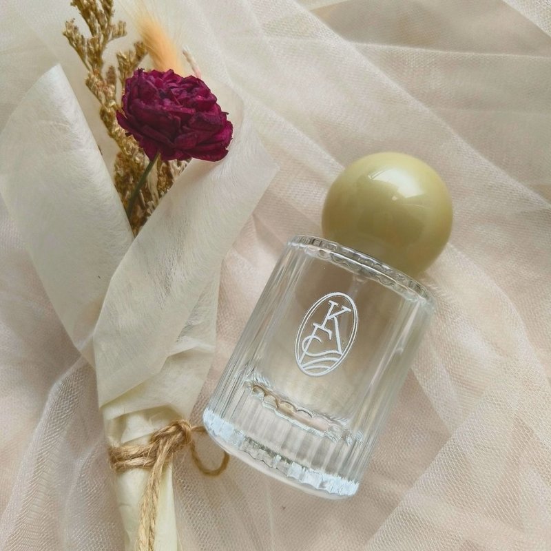 2025 | 5月 | 月光香水礼盒 | 30ml 香水加码送扩香绑花| 基隆场 - 蜡烛/香氛 - 精油 