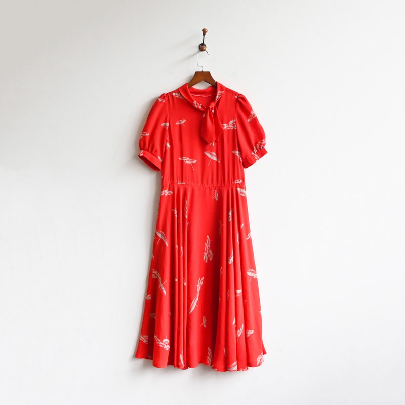 【蛋植物古着】盛暑阳伞印花短袖古着洋装 - 洋装/连衣裙 - 其他人造纤维 红色