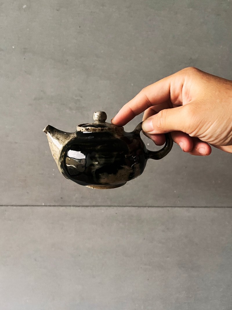 泼墨 正把壶 一六零 | 陶茶具 - 茶具/茶杯 - 陶 黑色