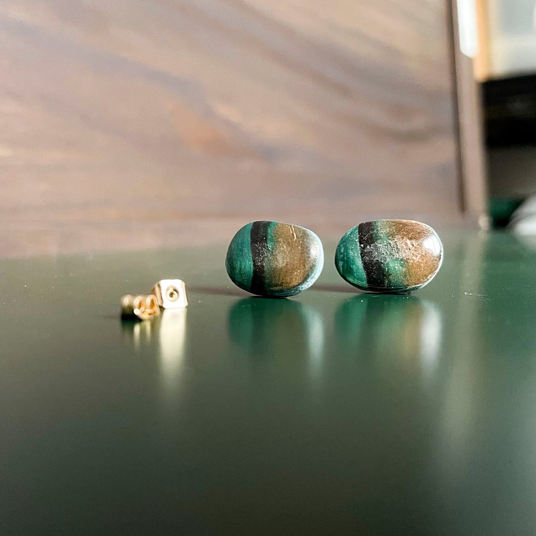 绿松石金蓝色耳钉 - 耳环/耳夹 - 其他材质 多色