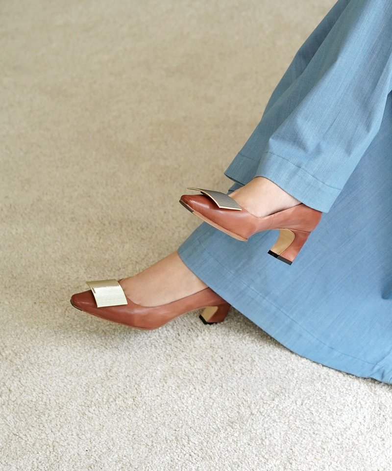 FOLDE 55 金属饰扣高跟鞋 - 玫瑰石英 - 高跟鞋 - 真皮 多色