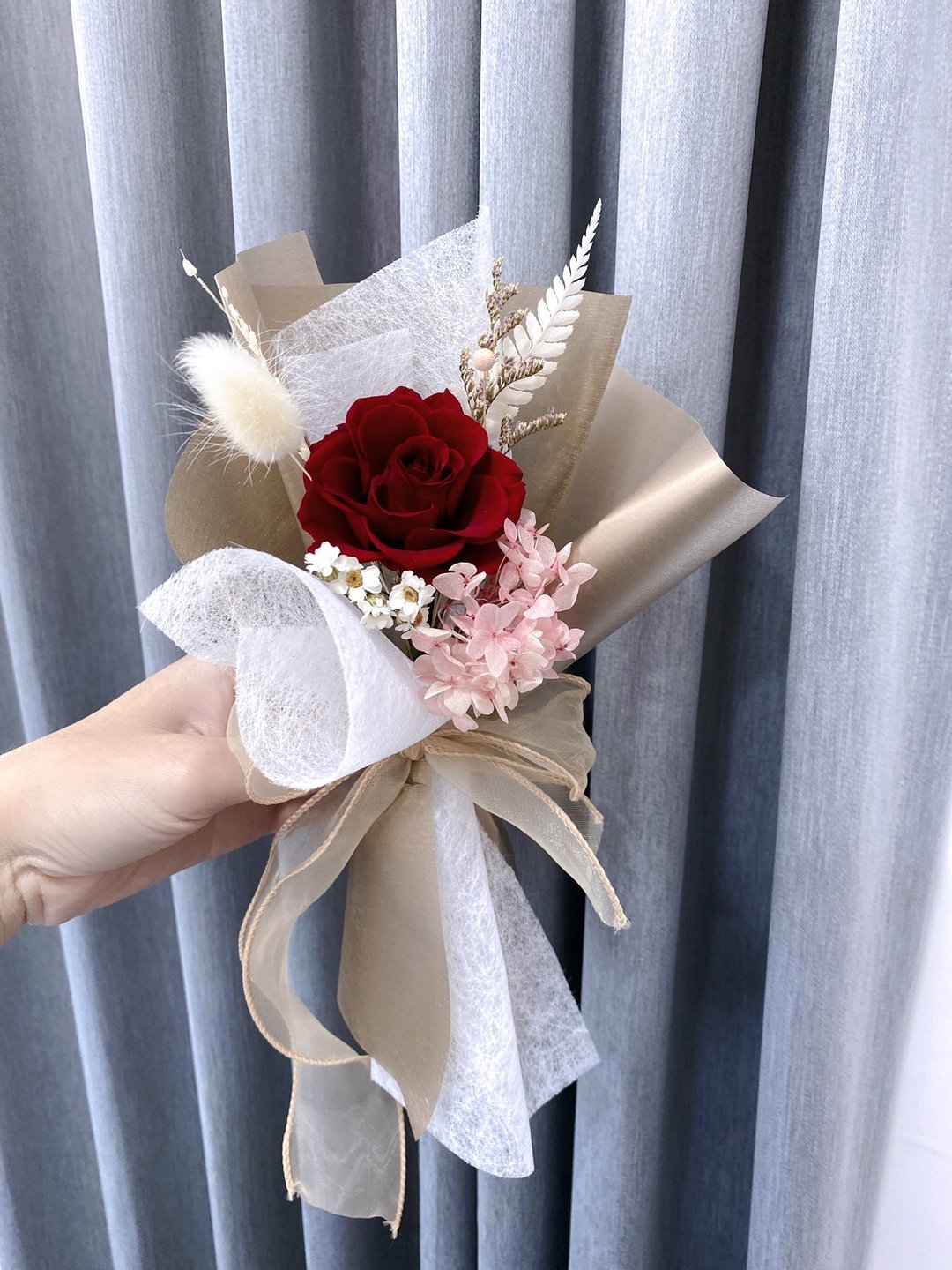 单枝日本永生花束 红玫瑰小花束/情人花束/生日花束/母亲节 - 干燥花/捧花 - 植物．花 红色