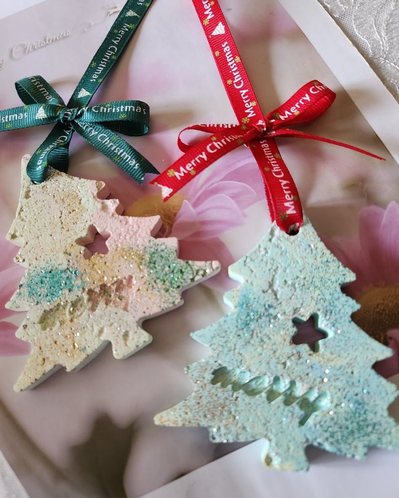 Sini Studio 圣诞限定特卖 圣诞树扩香石/姜饼人挂牌扩香石 礼盒 - 香薰/精油/线香 - 其他材质 