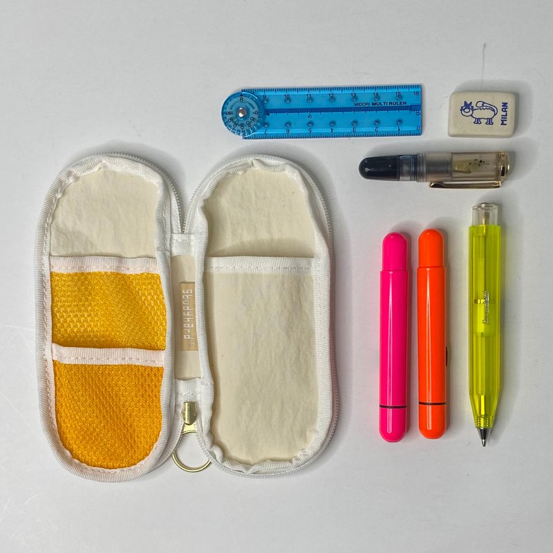 运动旅行 轻巧便携笔袋  | 手掌大尺寸 - 铅笔盒/笔袋 - 棉．麻 白色
