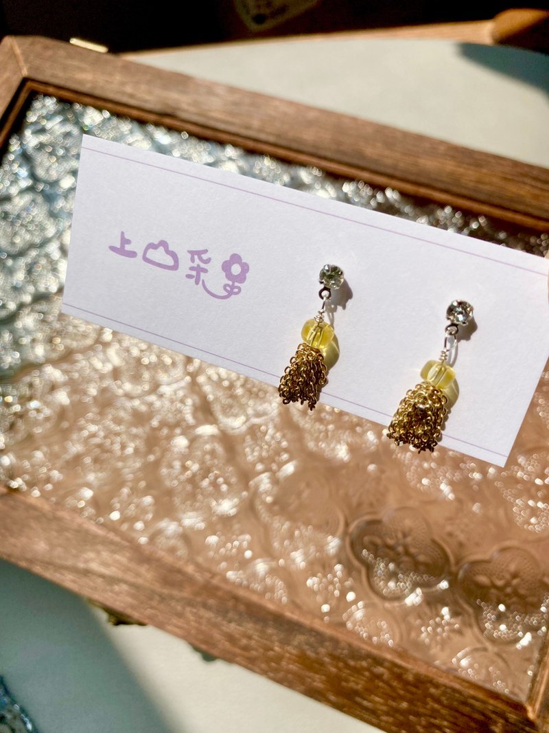 洋流 水母 黄水晶 小垂坠 耳环 定制 改夹 百搭款 锆石耳针 - 耳环/耳夹 - 宝石 金色