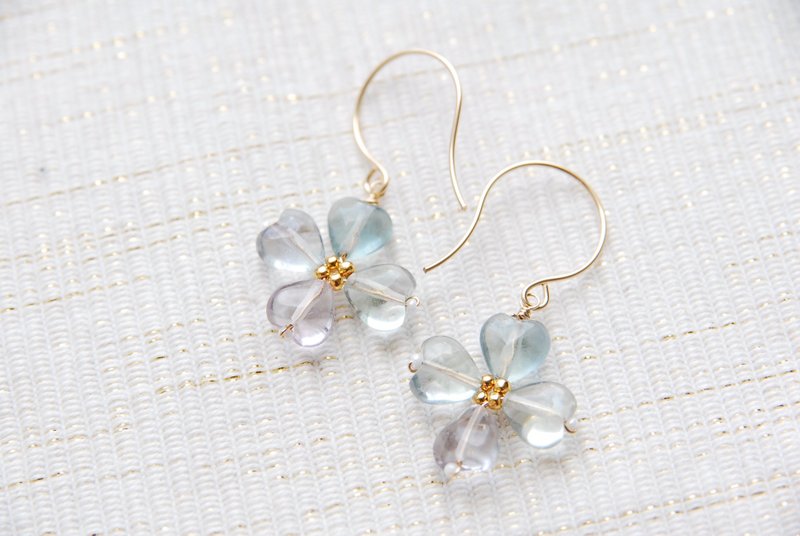 Flower flower earrings no.8 (14 kgf) - 耳环/耳夹 - 宝石 绿色
