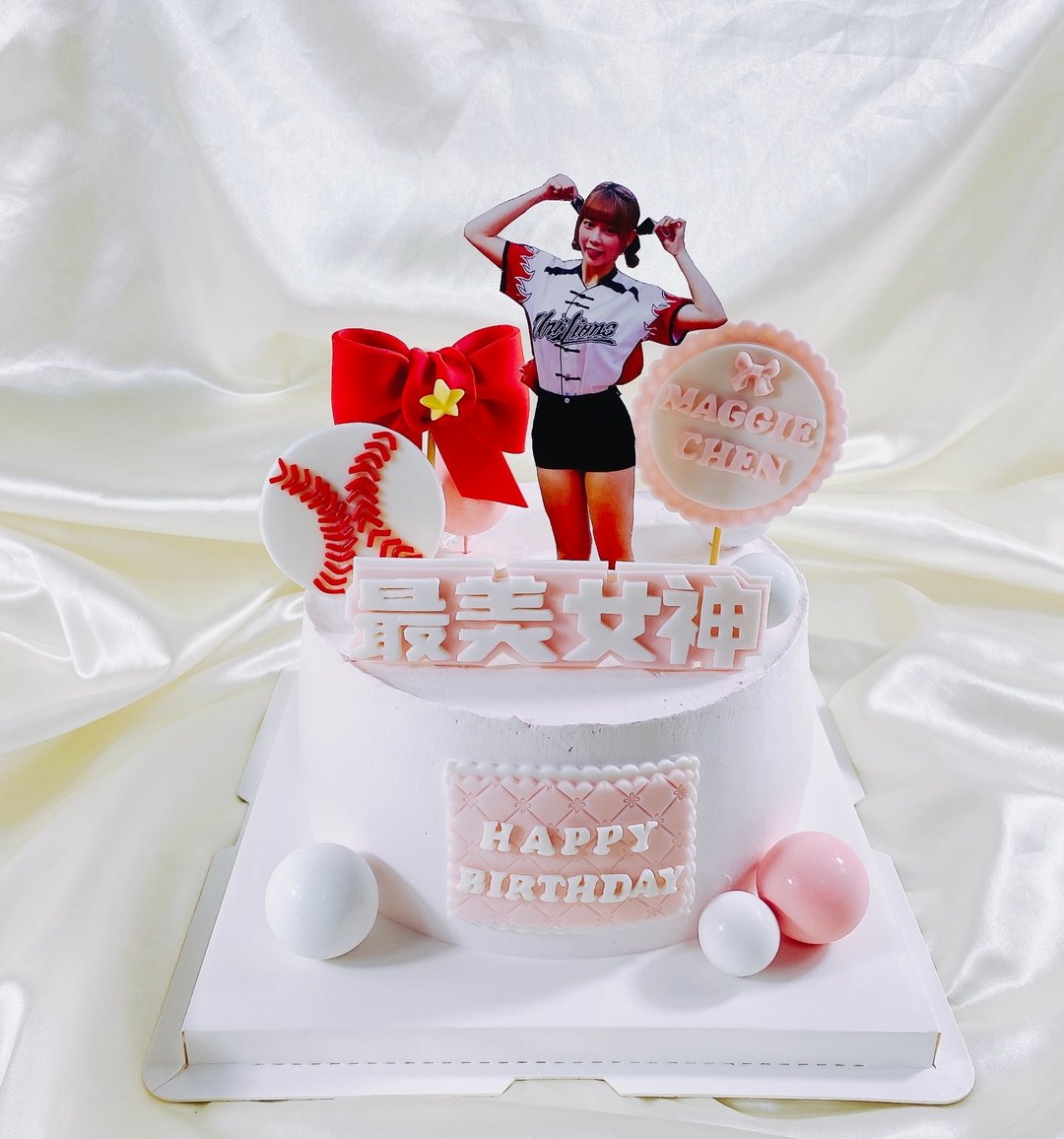 棒球 啦啦队 女神 生日蛋糕 蛋糕 甜点 定制化 6 8寸 面交 - 蛋糕/甜点 - 新鲜食材 粉红色