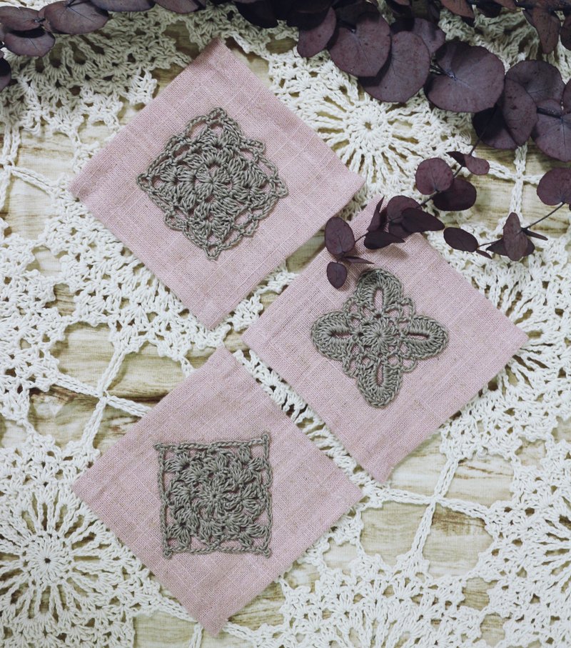 Handmade手作-下午茶-蕾丝杯垫系列-灰褐粉红 - 杯垫 - 棉．麻 粉红色