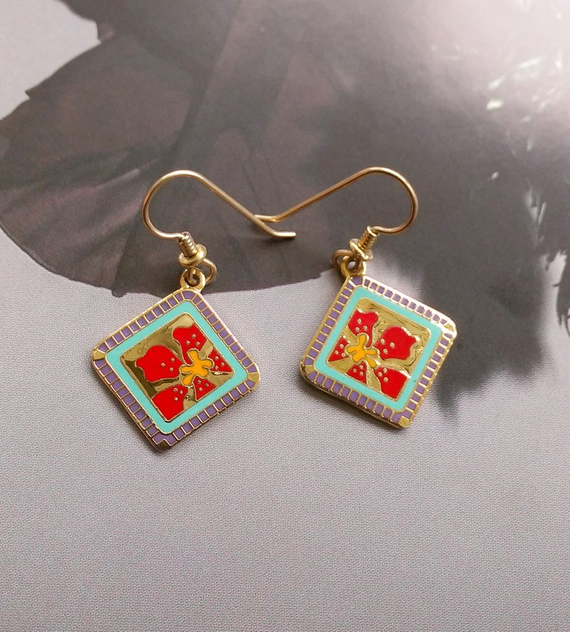 Laurel Burch 茉莉花 勾针式耳环。西洋古董饰品 - 耳环/耳夹 - 其他金属 银色