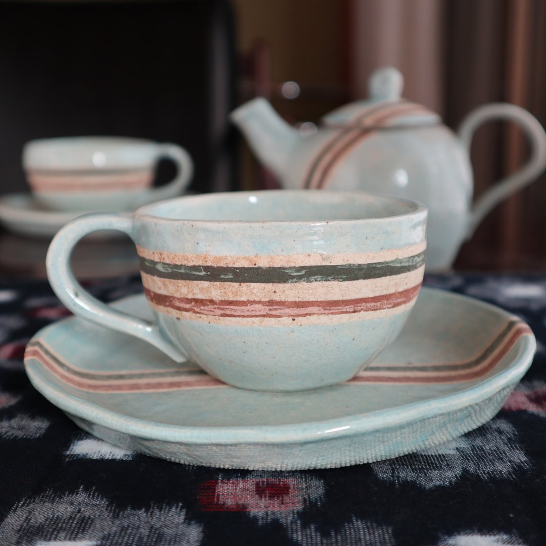 Japanese handmade pottery tea cup set with line design sky color pottery artist - 咖啡杯/马克杯 - 陶 
