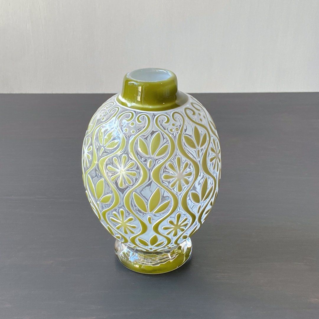 Blown glass vase Moss color Tachiwaki - 花瓶/陶器 - 玻璃 