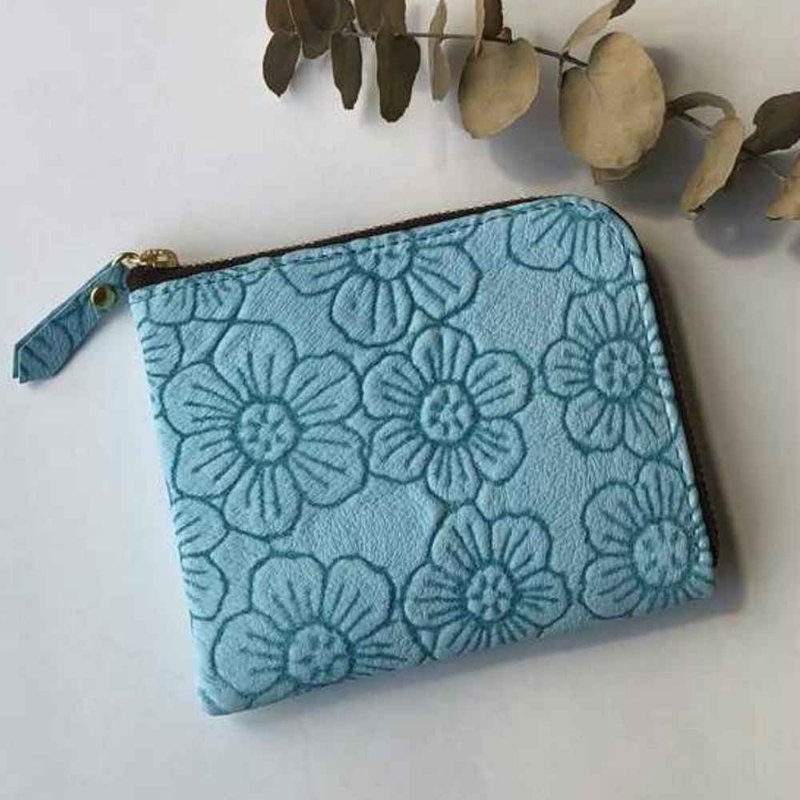 Pigskin mini wallet flower light blue - 皮夹/钱包 - 真皮 蓝色