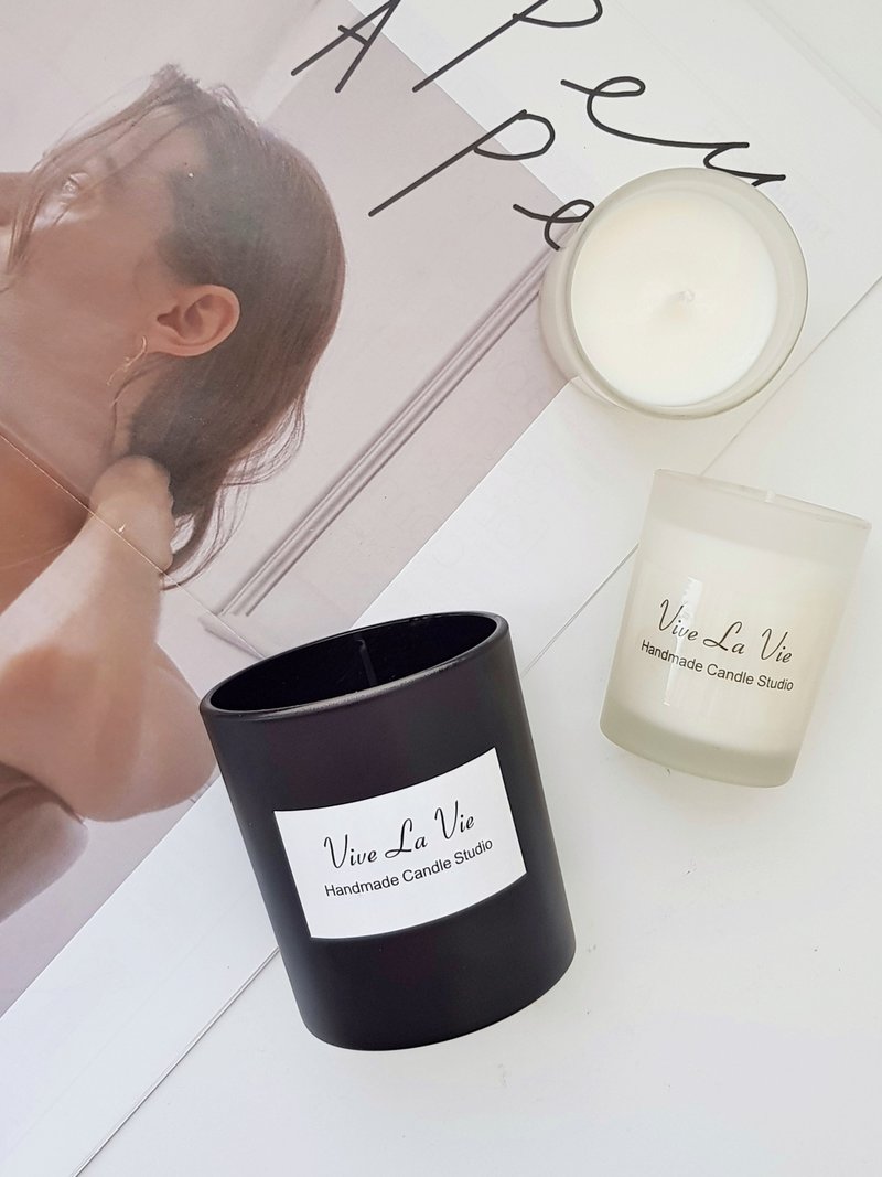 天然大豆香氛蜡烛(黑杯) - 蜡烛/烛台 - 蜡 白色