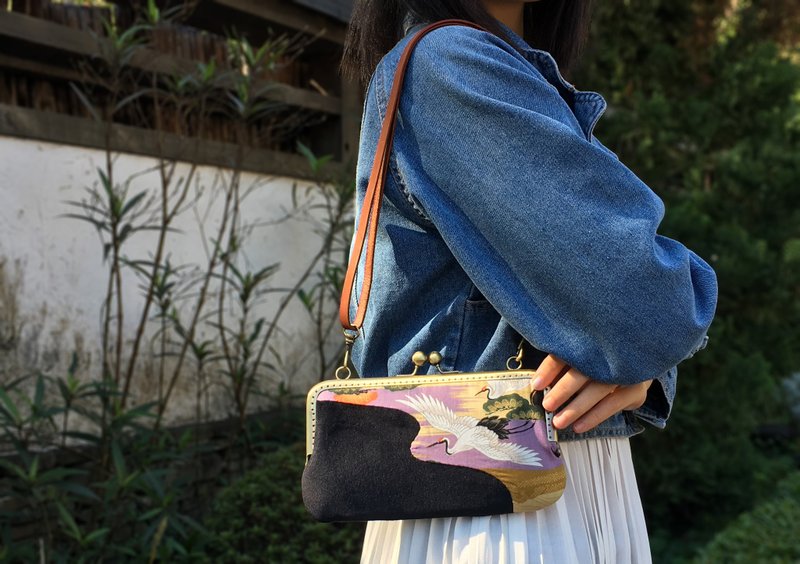 云鹤 斜挎手机长夹 吻锁 口金包证件夹 长银包 单肩背 - 皮夹/钱包 - 棉．麻 黑色