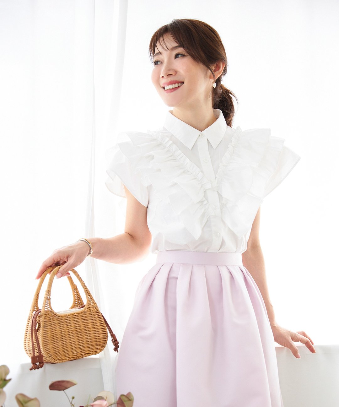 Blouse Shirt Collar Volume Frill / Liala x PG - 女装衬衫 - 棉 白色