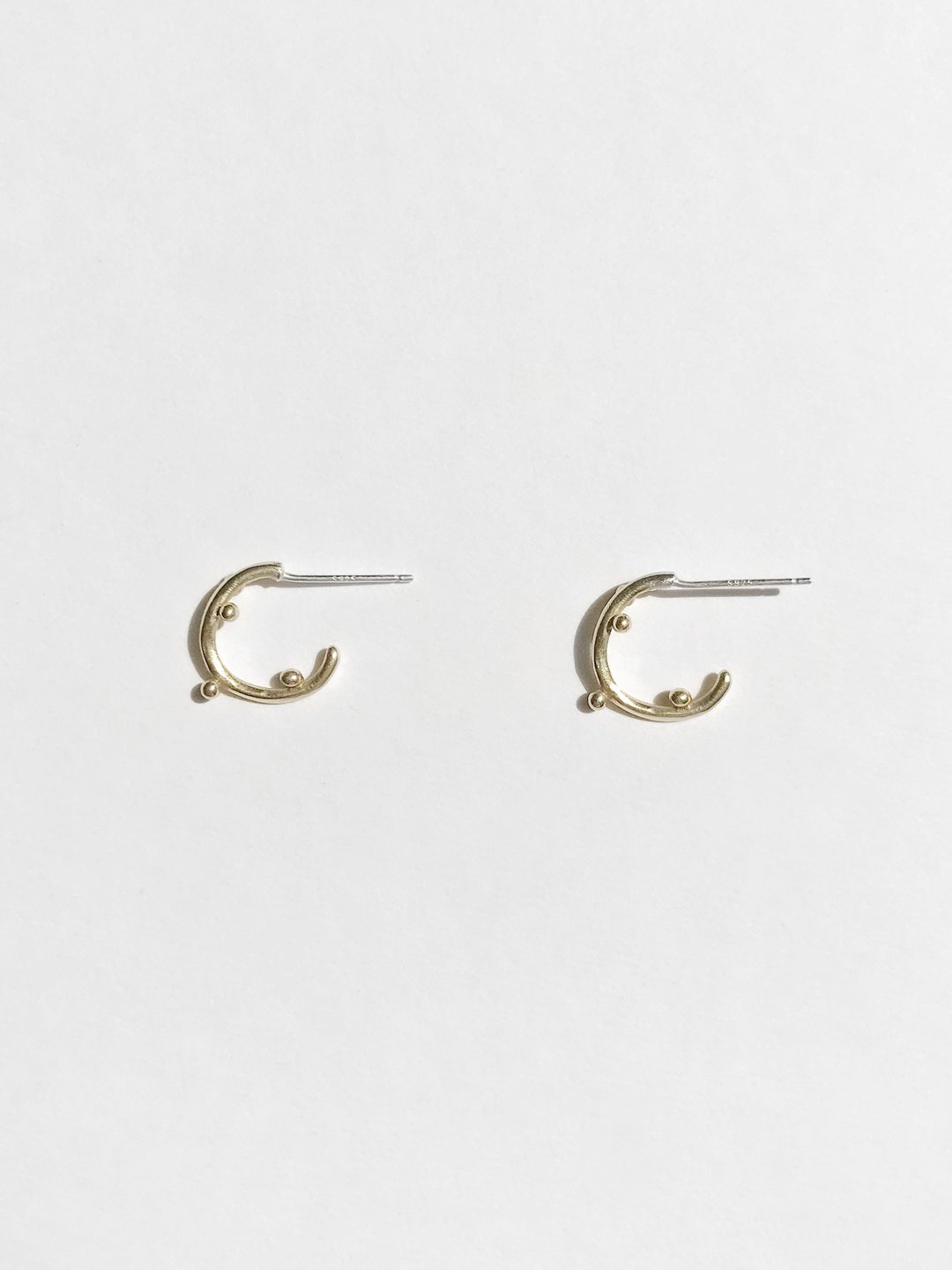 Bubble Hoop Earring-S 泡泡单圈耳环(小) - 耳环/耳夹 - 纯银 银色