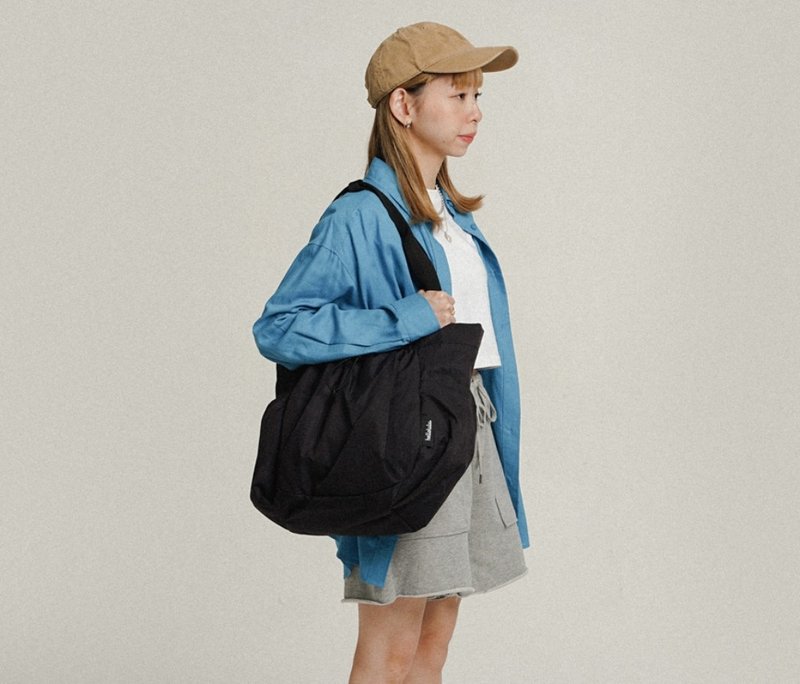 环保Re系列 | 极轻手提袋 REON (黑) 附水瓶保护套 - 手提包/手提袋 - 聚酯纤维 黑色