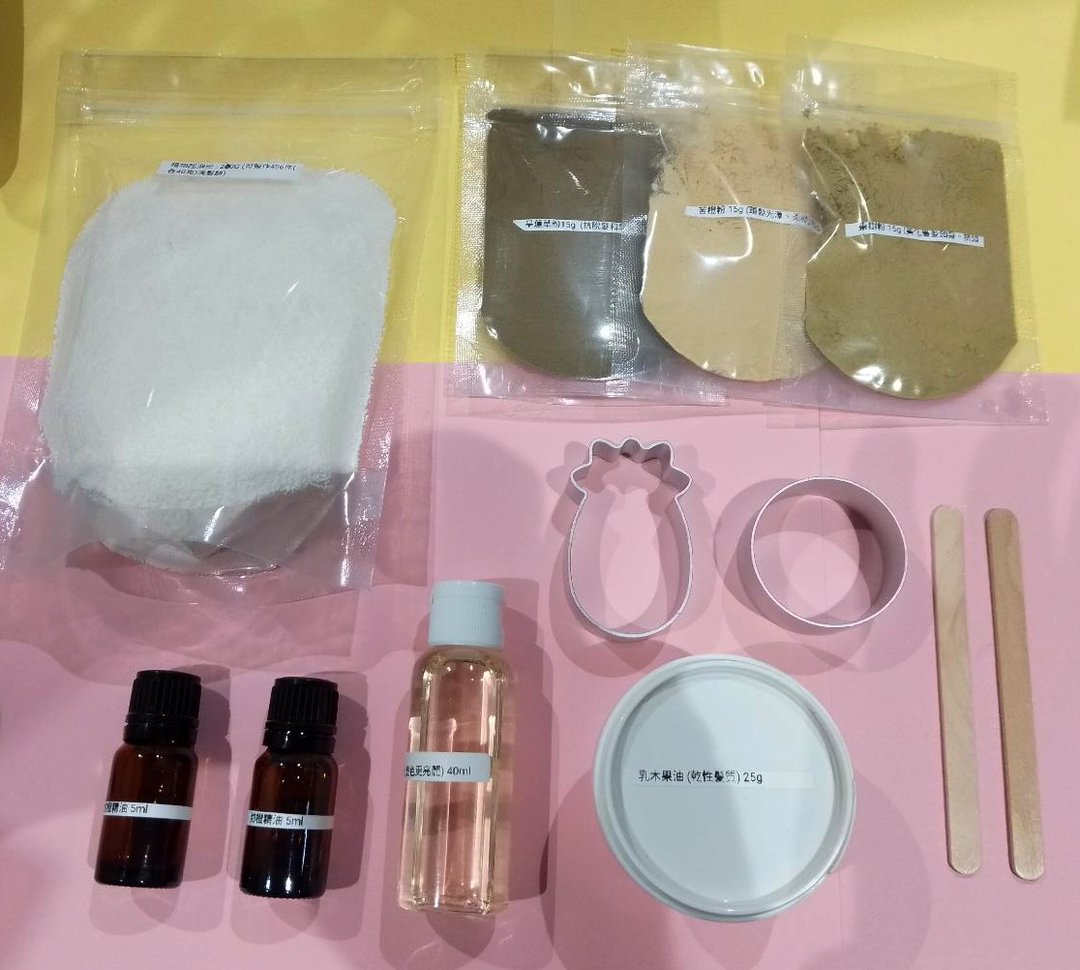 DIY 泡泡洗发饼自学包 - 蜡烛/香氛/手工皂 - 其他材质 绿色