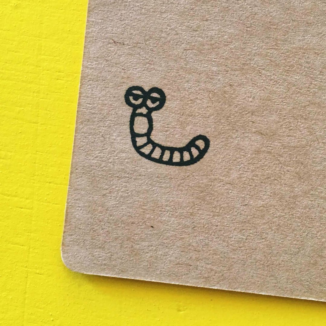Earthworm・ rubber stamp・ 20mm series - 印章/印台 - 橡胶 白色