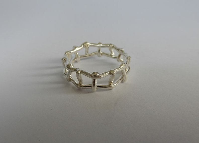 窗银戒指 - 戒指 - 其他金属 银色