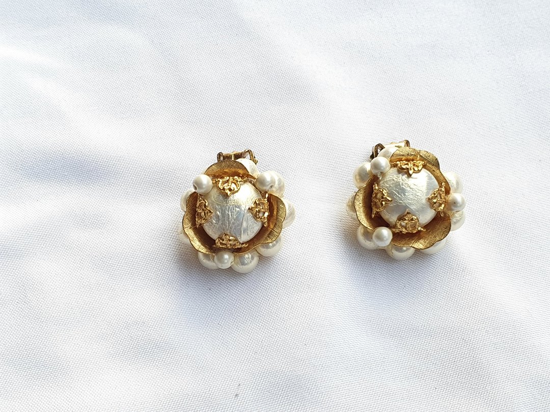 【美国带回 西洋古董饰品】1950年代美国饰品 深海珍珠 夹式耳环 - 耳环/耳夹 - 其他金属 