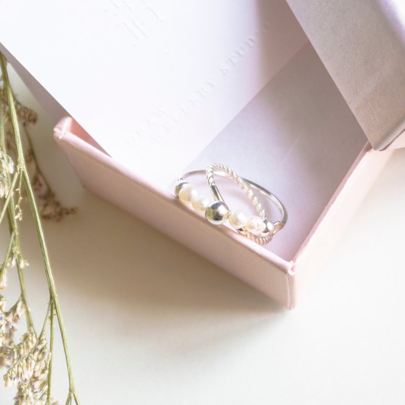 春意 珍珠交叉戒指 - 戒指 - 纯银 白色