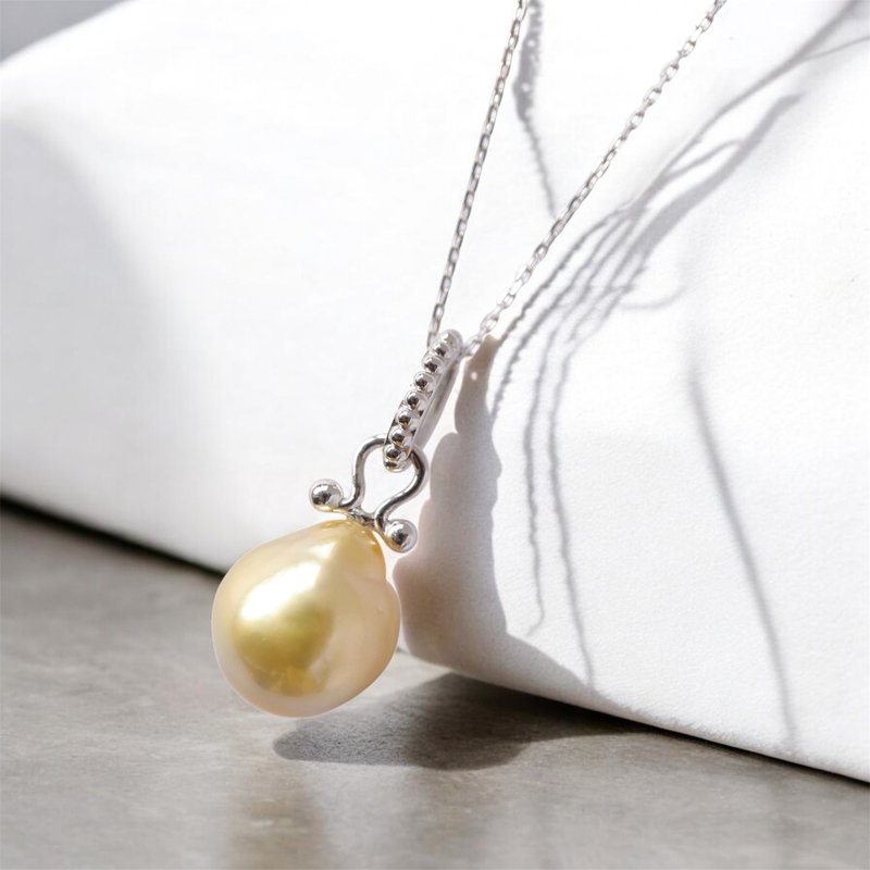 南洋白蝶金珠银制吊坠项链 - 项链 - 珍珠 金色