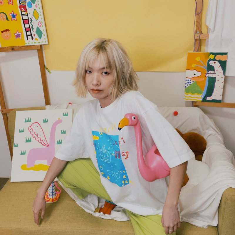 宽宽大大 T-shirt |  伊比鸭鸭 - 女装 T 恤 - 棉．麻 白色