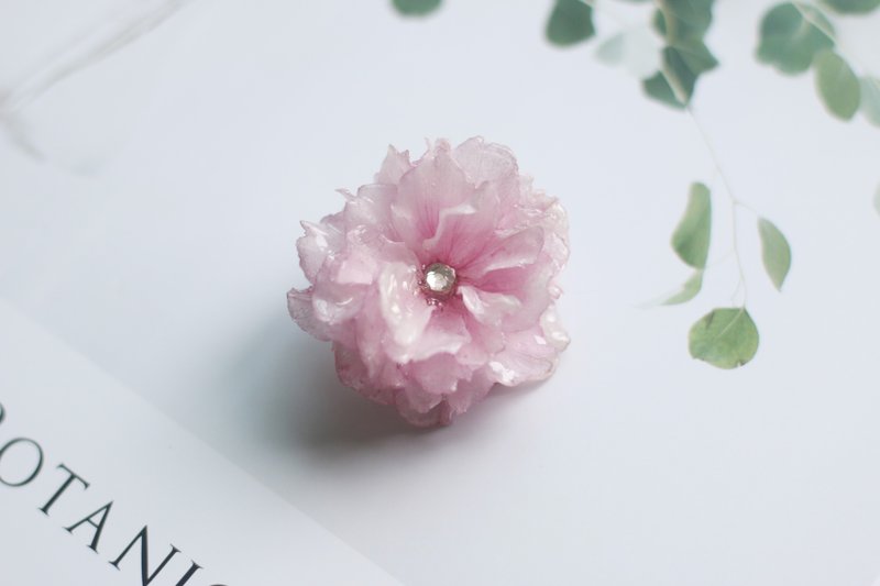 日本樱花胸针/真花树脂手工制作/日本进口贵和kiwa胸针 - 胸针 - 植物．花 粉红色