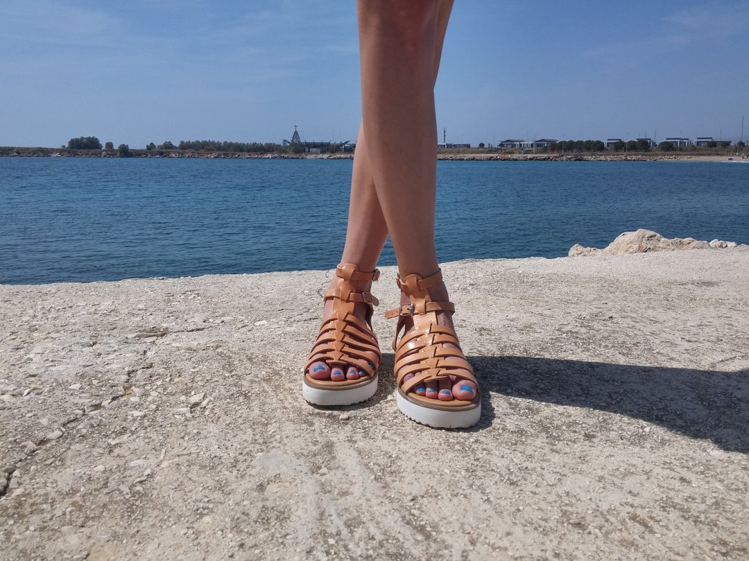 Gladiator Ancient Greek Sandals, Platform Summer Shoes Handmade in Greece. - 男女凉鞋 - 真皮 咖啡色