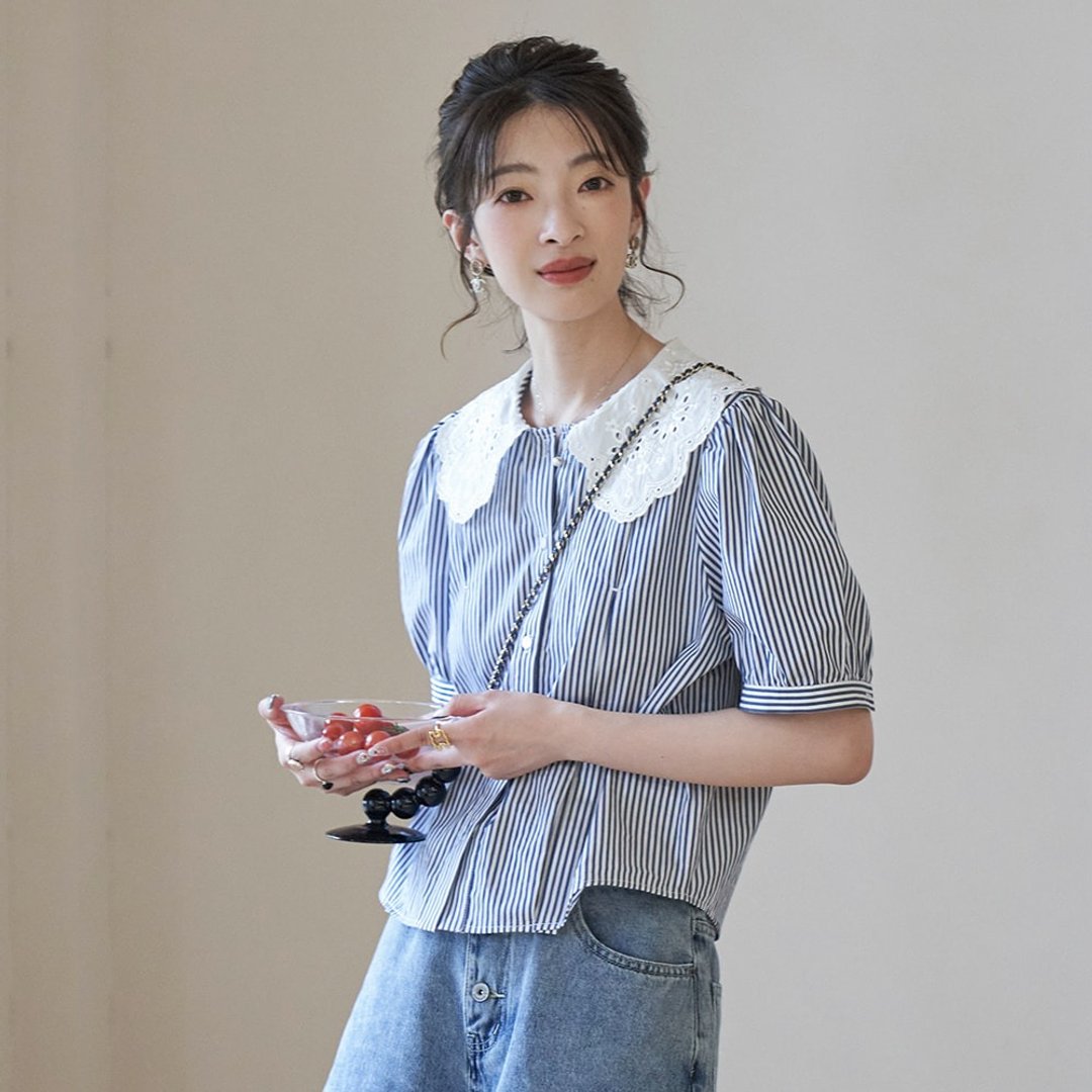 刺绣花边领条纹衬衫|衬衫|春夏款|Sora-1168 - 女装衬衫 - 棉 蓝色