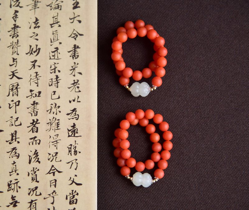 【素莲】天然保山南红玛瑙圆珠和田玉白玉并蒂莲手串手链 - 手链/手环 - 木头 红色