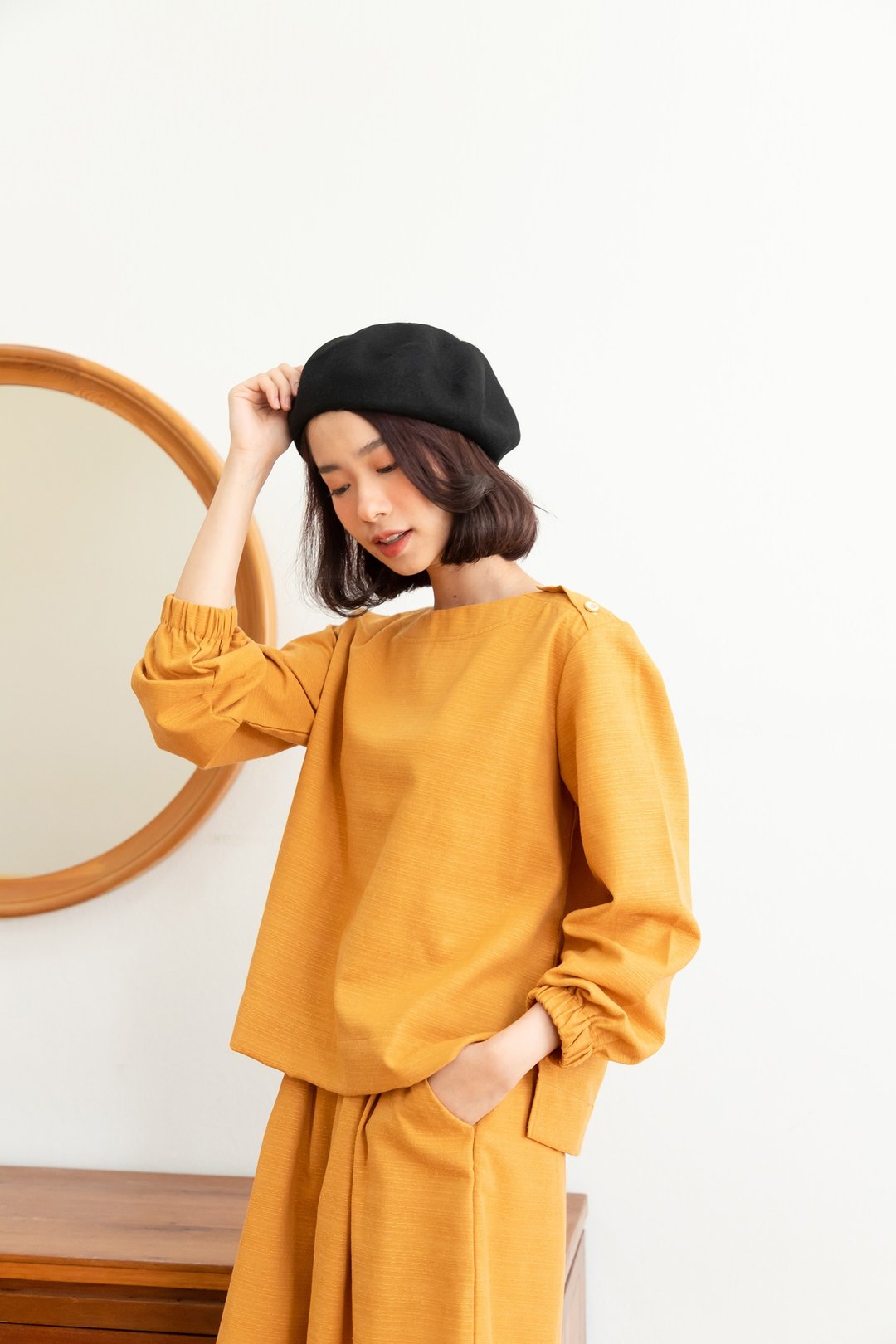 Rina Top - Thai cotton long sleeve with wooden buttons (Mustard Yellow) - 女装上衣 - 棉 黄色
